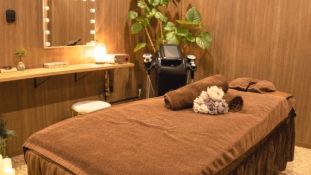 クレサロ・リペル