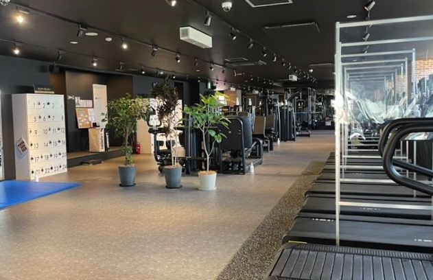 ワールドプラスジム 河内国分駅前店